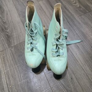 Mint Green Roller Skates for Women